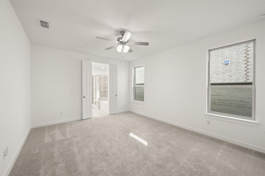 15_8825 Acorn- primary suite-1