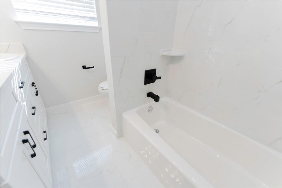 Image 18 of a home in .