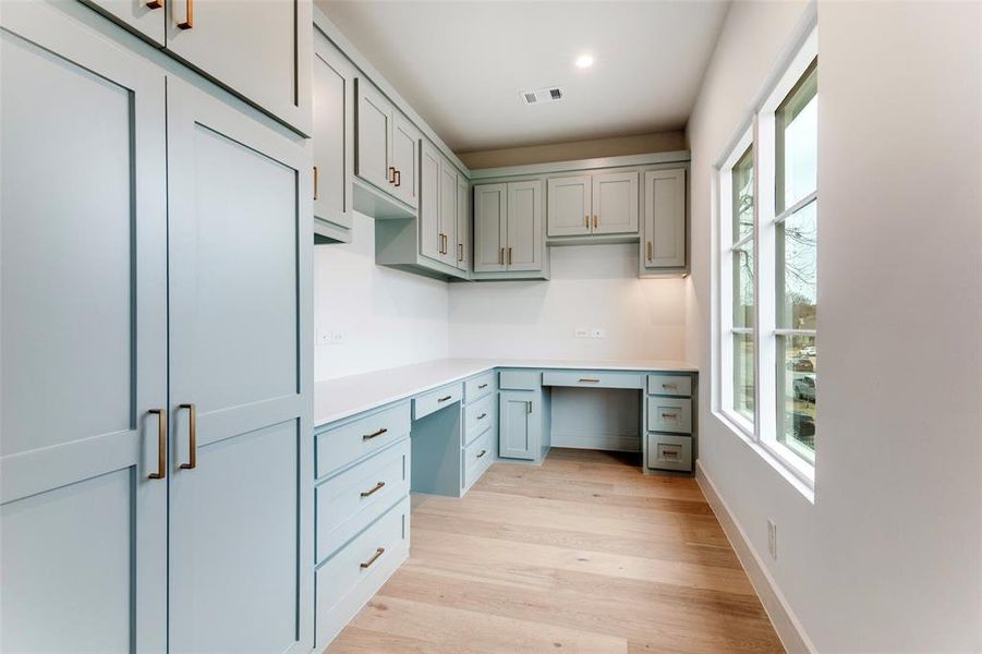 Furnished interior view inside a new home in , Fort Worth (Image 17).