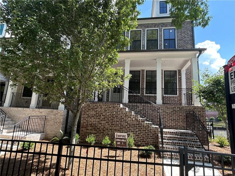 Image 8 of a home in .