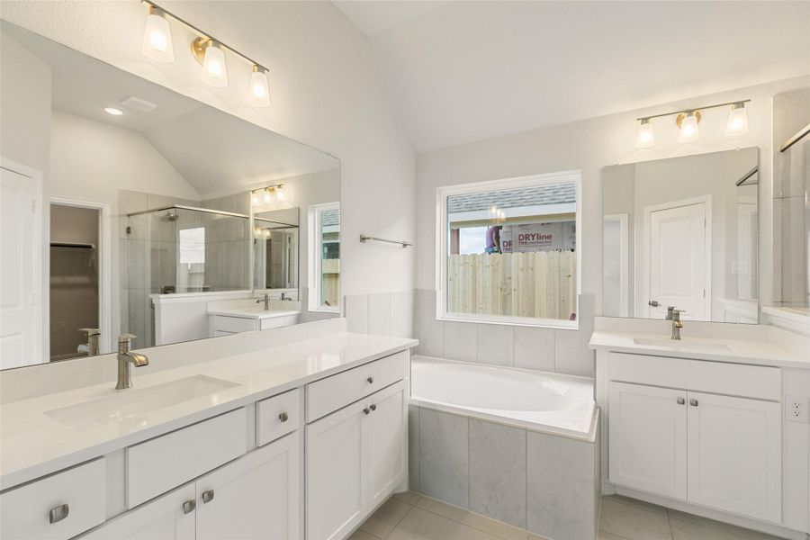 Furnished interior view inside a new home in Brookewater, Rosenberg (Image 7).
