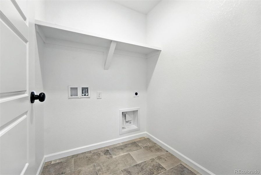 3297 N Duquesne Way ~ Ready Now