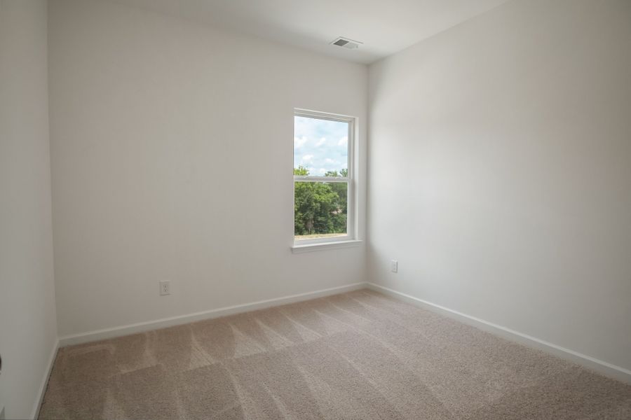 Spacious, unfurnished interior of a new home in Sweetbriar Place, Lebanon (Image 30). Spacious, unfurnished interior of a new home in Sweetbriar Place, Lebanon (Image 30).