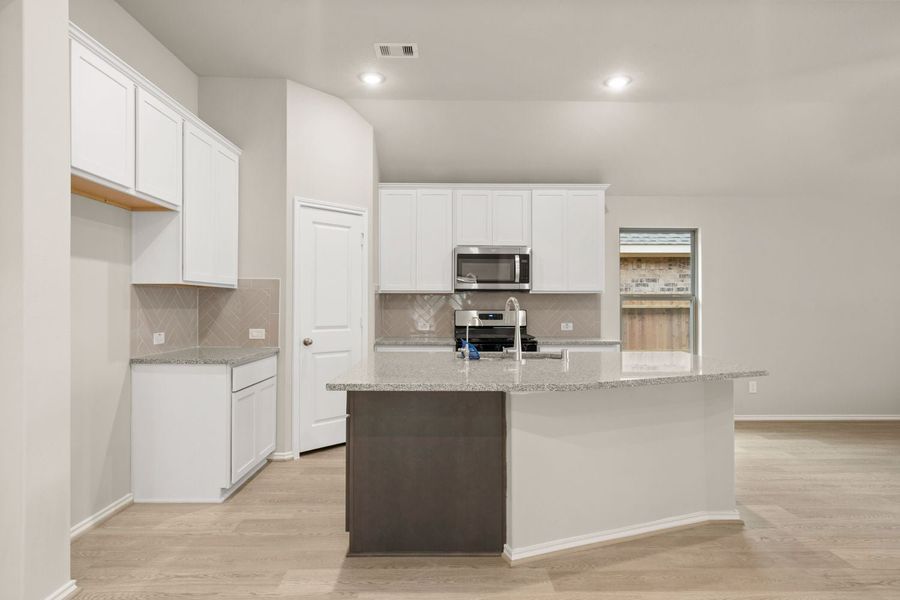 1,609sf New Home in Spring, TX. - Slide 12 1,609sf New Home in Spring, TX. - Slide 12