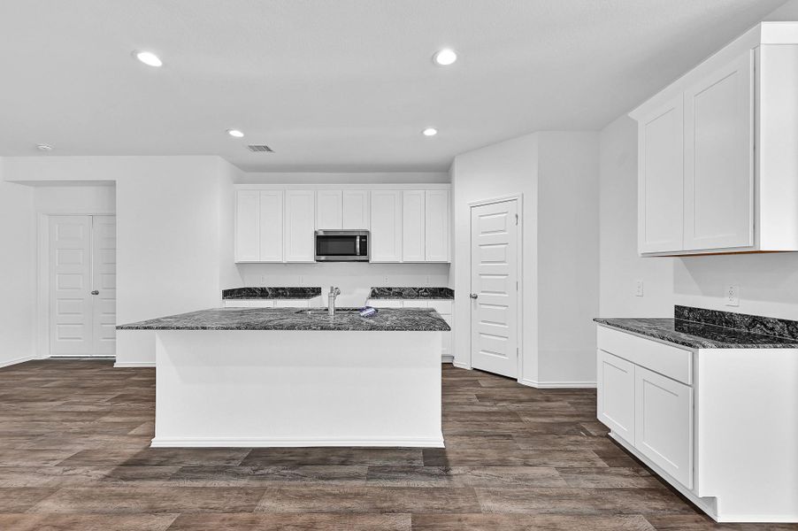 *Images and 3D tour is for illustration only and options may vary from home as built. *Images and 3D tour is for illustration only and options may vary from home as built.