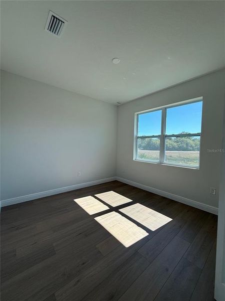 Spacious, unfurnished interior of a new home in , Rotonda West (Image 19).