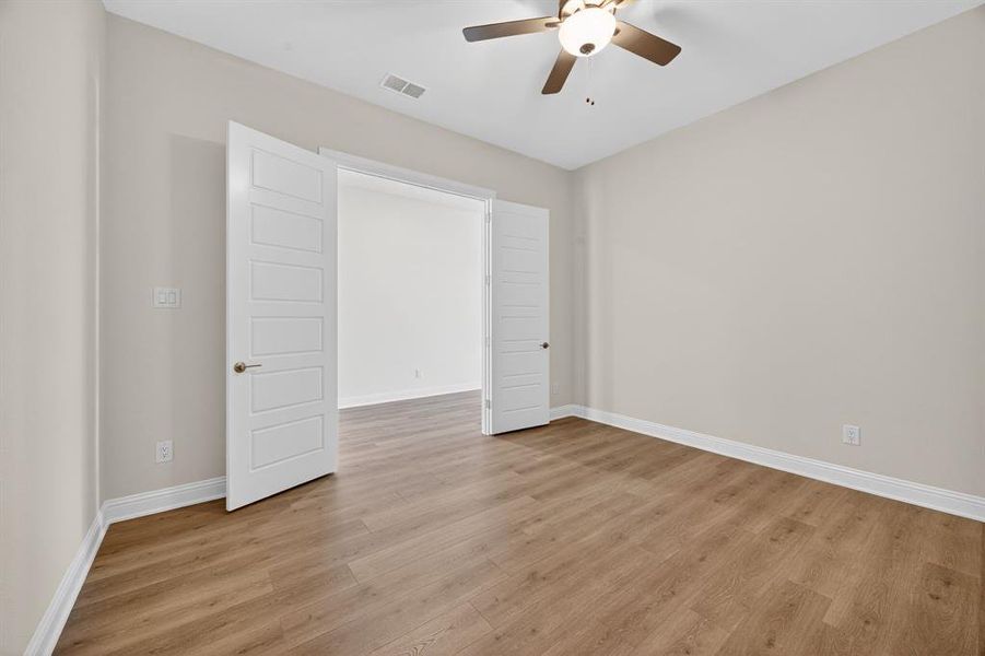 Spacious, unfurnished interior of a new home in Highland Crossing, Celina (Image 23).