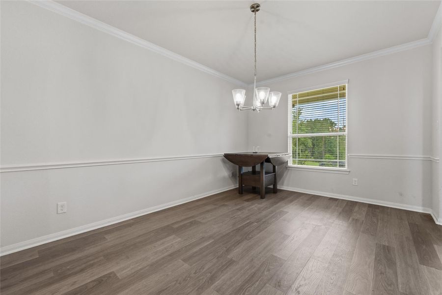 Spacious, unfurnished interior of a new home in , Willis (Image 10).