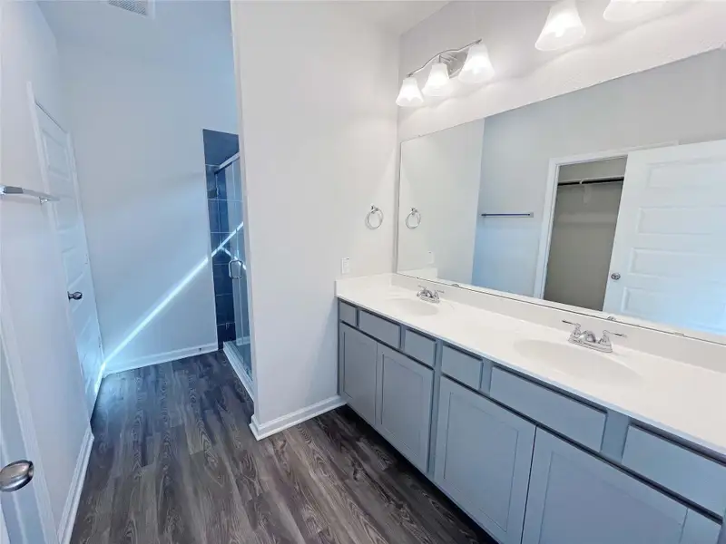 Furnished interior view inside a new home in Enclave at Willis 40's, Willis (Image 4).