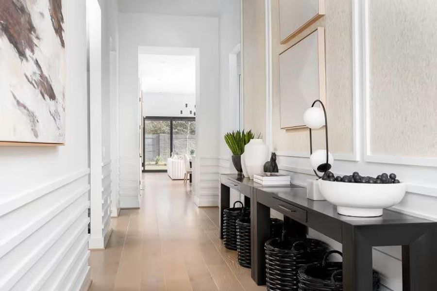 Photo of Pulte model home with same floor plan, not of actual home listed. Photo of Pulte model home with same floor plan, not of actual home listed.