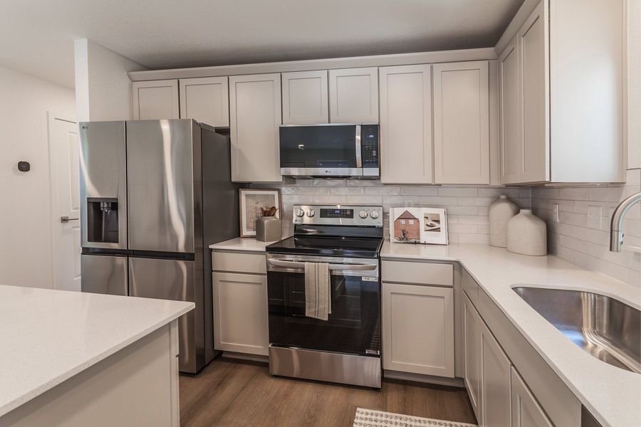 Furnished interior view inside a new home in Prairie Song, Windsor (Image 10).