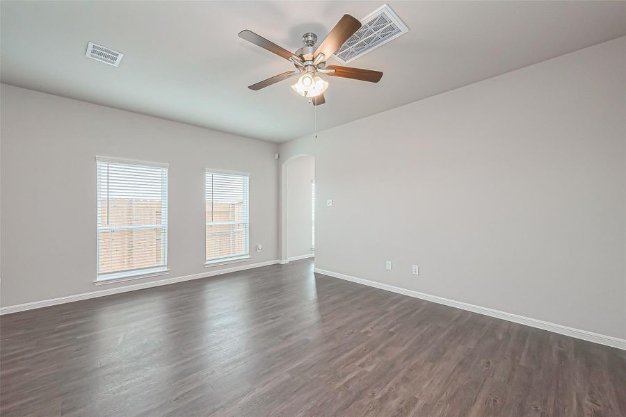 Spacious, unfurnished interior of a new home in River Ranch, Dayton (Image 20). Spacious, unfurnished interior of a new home in River Ranch, Dayton (Image 20).