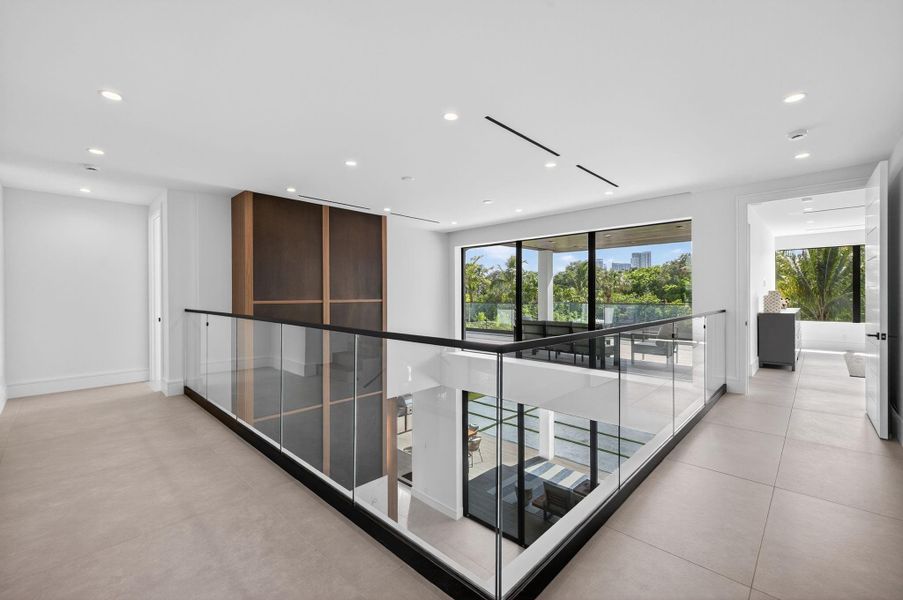 Furnished interior view inside a new home in , Fort Lauderdale (Image 11). Furnished interior view inside a new home in , Fort Lauderdale (Image 11).