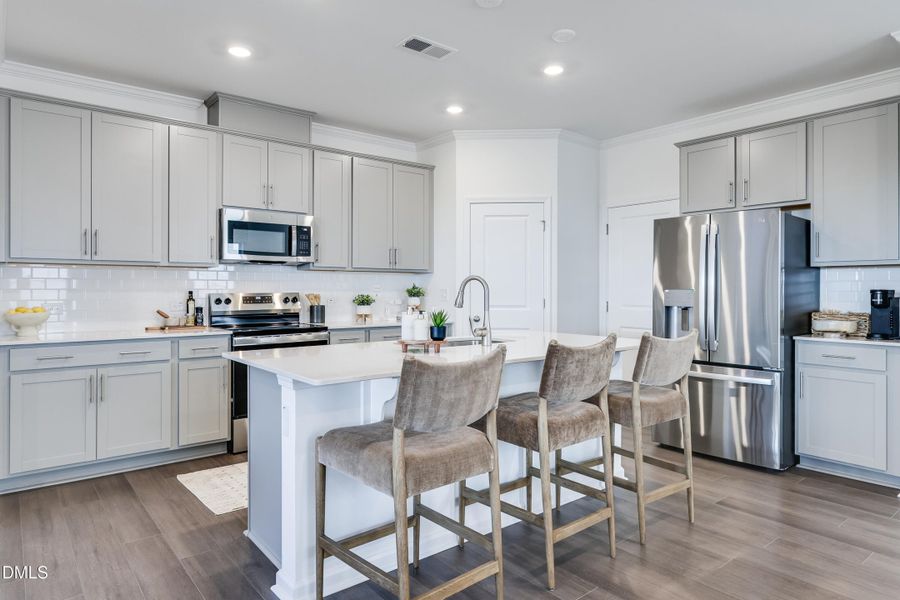 SUN_CaitlinCrossing_Pic_86FishingPier-13 SUN_CaitlinCrossing_Pic_86FishingPier-13