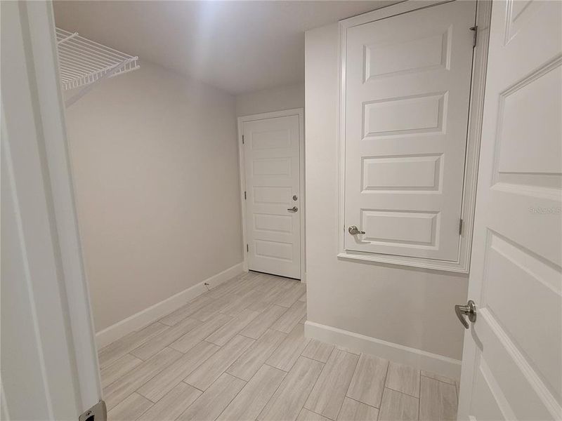 Spacious, unfurnished interior of a new home in Abbey Glen, Dade City (Image 21).