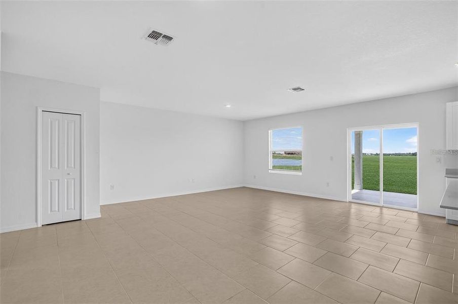 Spacious, unfurnished interior of a new home in Rye Ranch, Parrish (Image 13). Spacious, unfurnished interior of a new home in Rye Ranch, Parrish (Image 13).