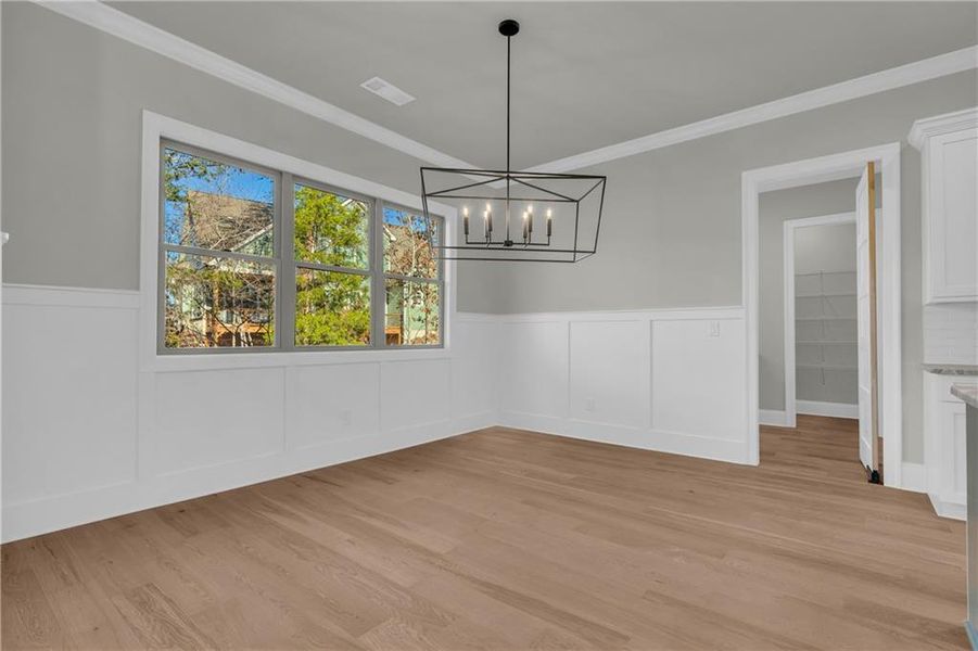 Spacious, unfurnished interior of a new home in , Gainesville (Image 41).