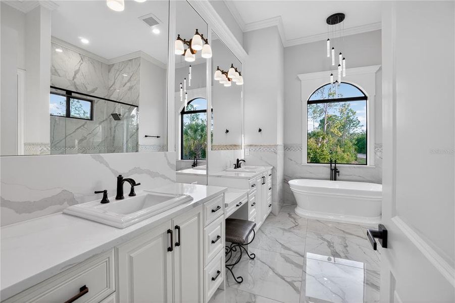 Furnished interior view inside a new home in , Port Charlotte (Image 59).