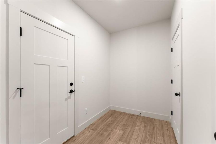 Spacious, unfurnished interior of a new home in , Cleveland (Image 38).