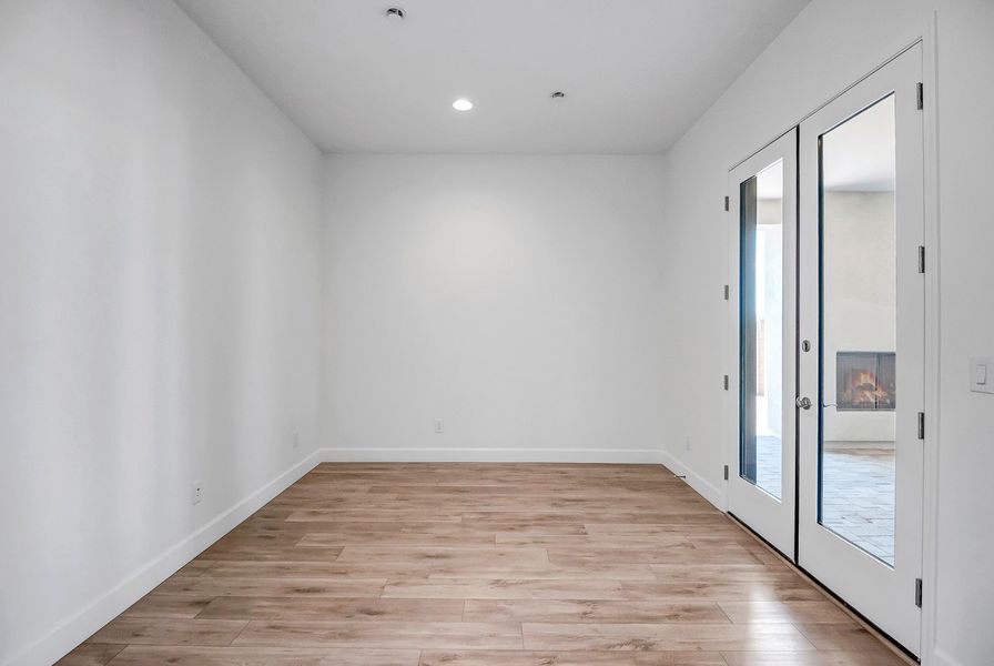 Spacious, unfurnished interior of a new home in Summit at The Dells, Prescott (Image 15). Spacious, unfurnished interior of a new home in Summit at The Dells, Prescott (Image 15).