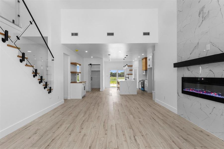 Spacious, unfurnished interior of a new home in , Emory (Image 16).