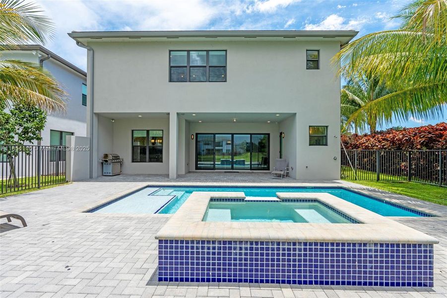 Image 49 of a home in .