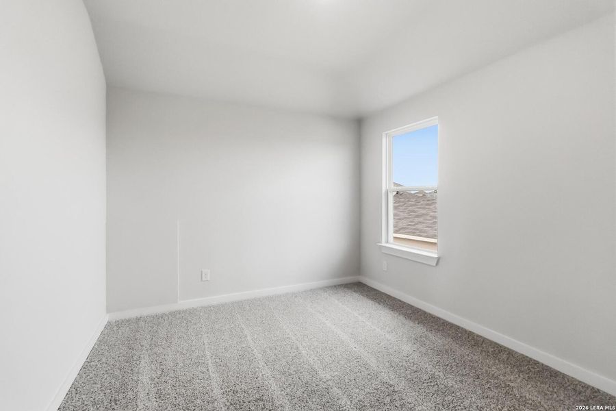 Spacious, unfurnished interior of a new home in Willow Point, San Antonio (Image 18).