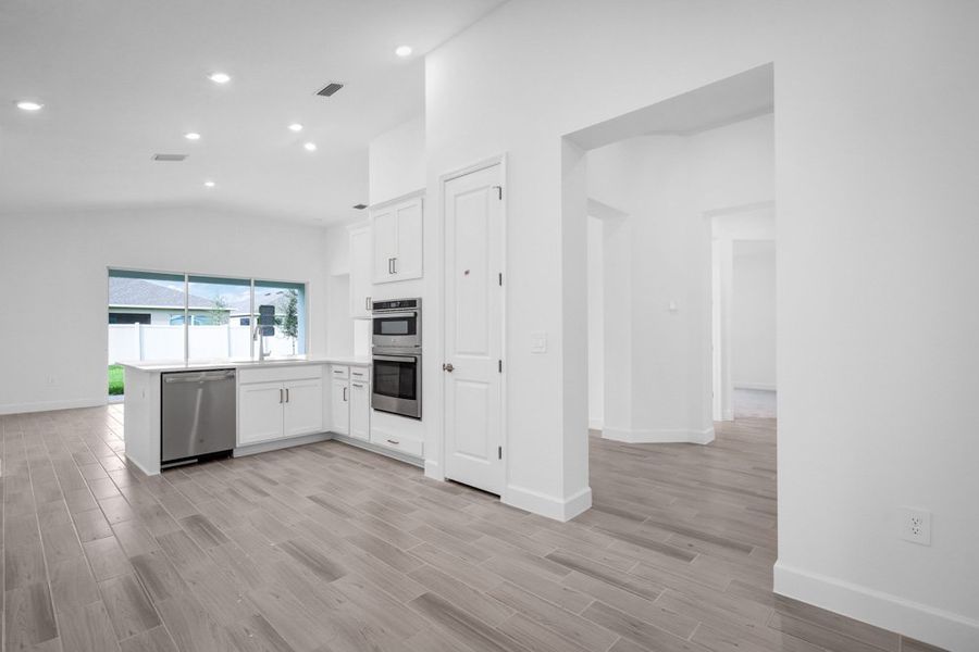 Image 26 of a home in The Cove at West Port.