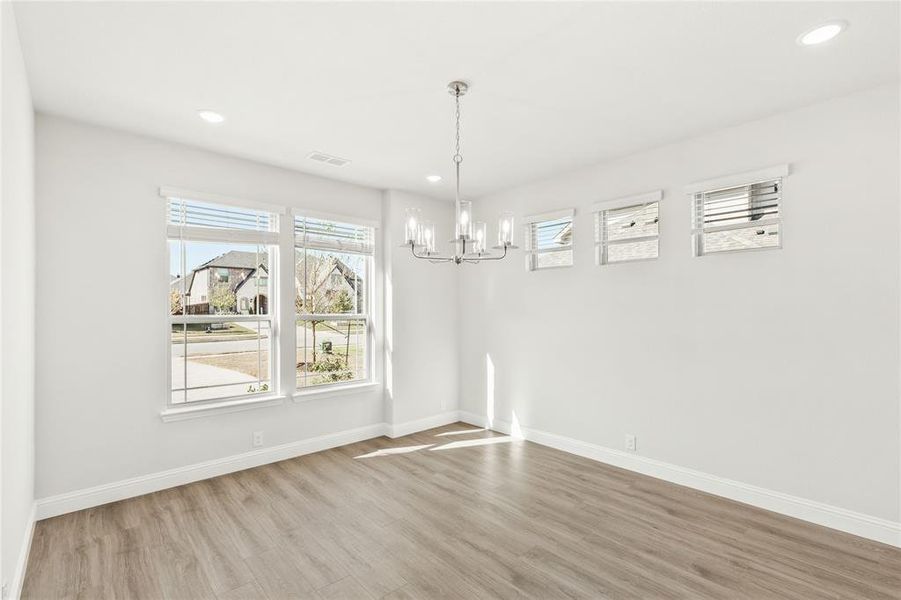 Spacious, unfurnished interior of a new home in Ridgepoint, Midlothian (Image 26). Spacious, unfurnished interior of a new home in Ridgepoint, Midlothian (Image 26).