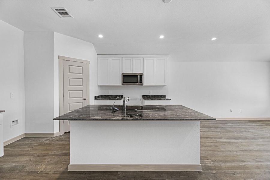 Furnished interior view inside a new home in Watermark, Alvin (Image 11).