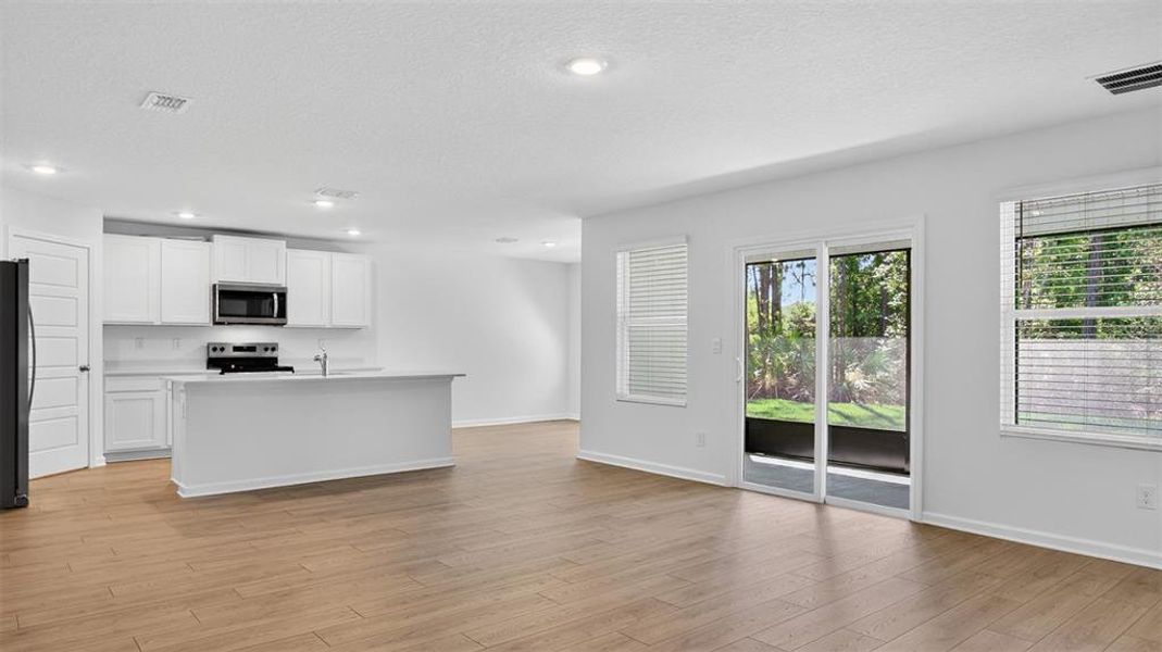 Spacious, unfurnished interior of a new home in Palm Coast Homesites, Palm Coast (Image 25). Spacious, unfurnished interior of a new home in Palm Coast Homesites, Palm Coast (Image 25).