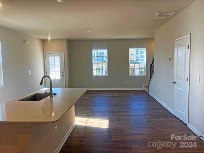 Kitchen / Dining Space