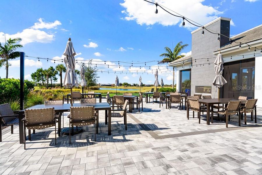 Community amenities in Esplanade at Azario Lakewood Ranch, Bradenton (Image 17).