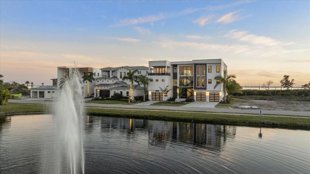 Exterior details and patio area of a home in Legends Bay, Bradenton (Image 32).