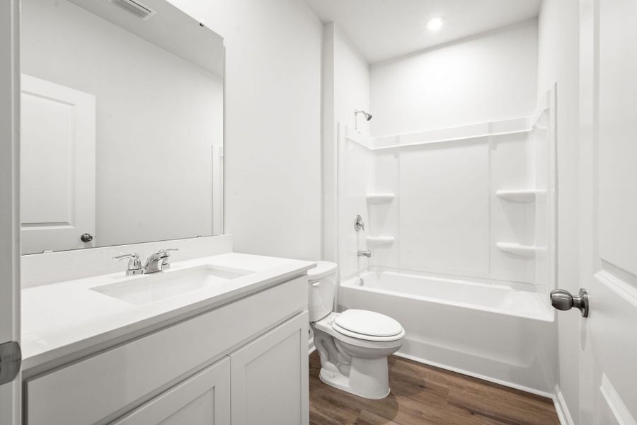Furnished interior view inside a new home in Heartwood, Richmond Hill (Image 6). Furnished interior view inside a new home in Heartwood, Richmond Hill (Image 6).