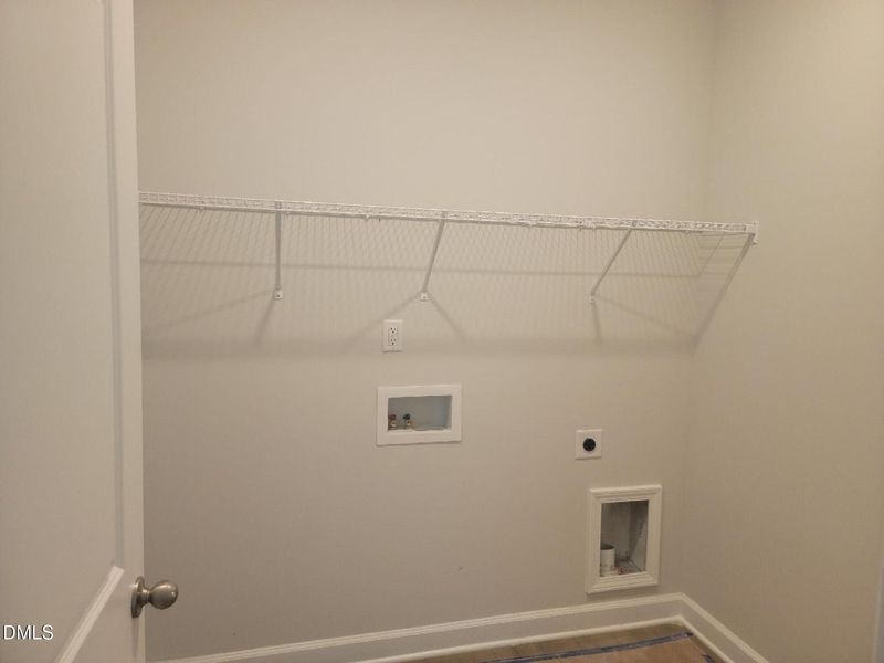 Spacious, unfurnished interior of a new home in Tobacco Road, Angier (Image 31). Spacious, unfurnished interior of a new home in Tobacco Road, Angier (Image 31).