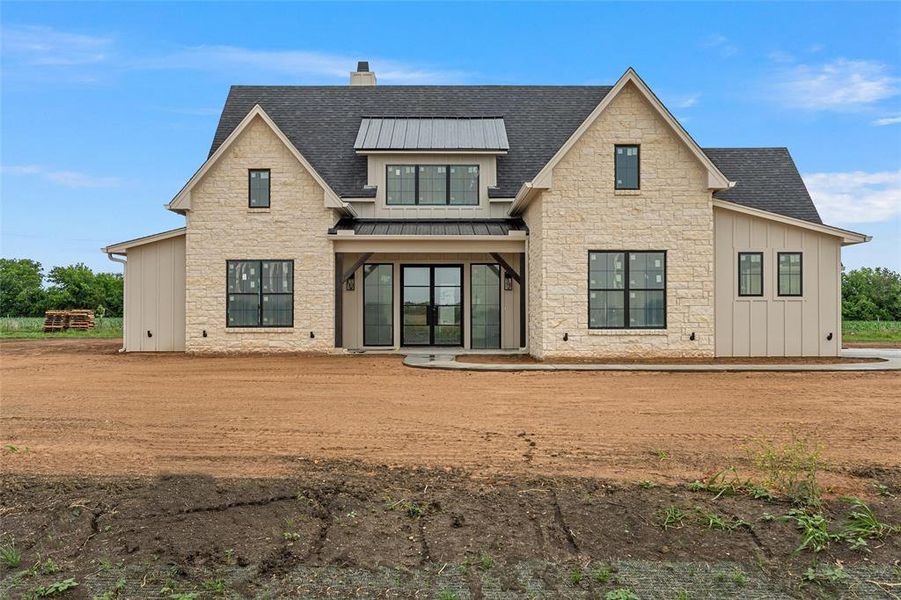 Image 8 of a home in .