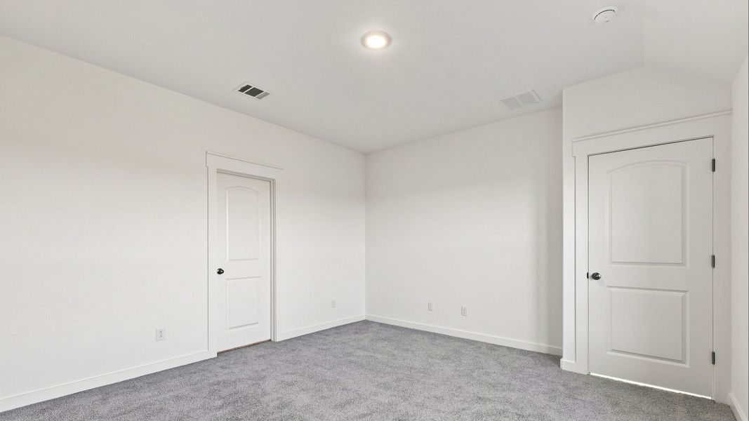 Furnished interior view inside a new home in Walden Pond, Forney (Image 35).