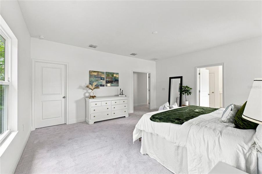 Furnished interior view inside a new home in , Tampa (Image 16).