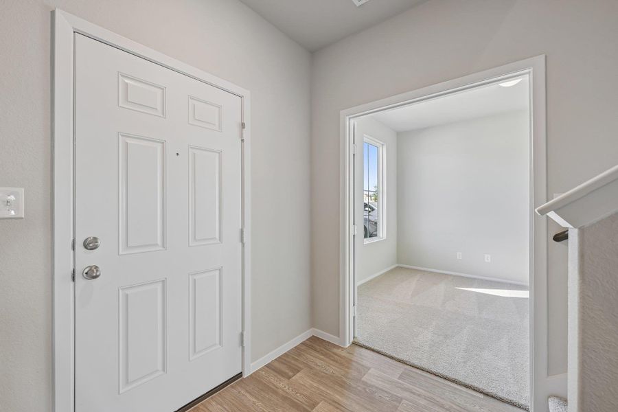 Spacious, unfurnished interior of a new home in Edgebrooke, Pflugerville (Image 14). Spacious, unfurnished interior of a new home in Edgebrooke, Pflugerville (Image 14).