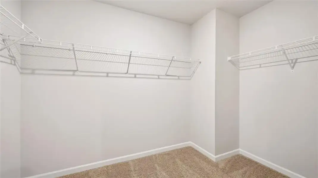 Spacious, unfurnished interior of a new home in Poplar Preserve, Newnan (Image 26).