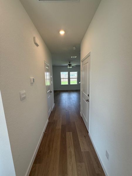 Spacious, unfurnished interior of a new home in Midtown Reserve, College Station (Image 19).