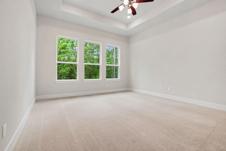 Spacious, unfurnished interior of a new home in Rose Hill Estates, Willis (Image 31).
