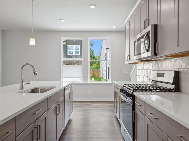 Representative furnished interior of a home built from the Cary A by Davidson Homes LLC in Lake Shore, Winder (Image 11).