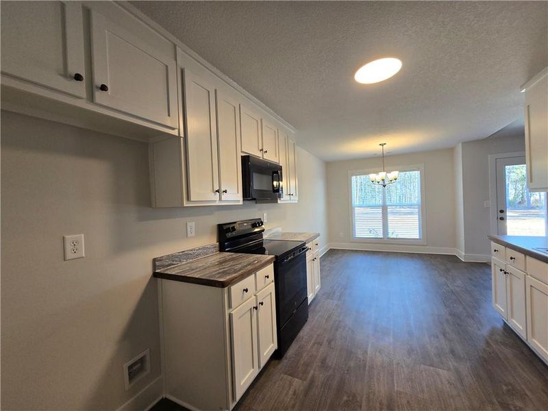 Furnished interior view inside a new home in , Hartwell (Image 11).