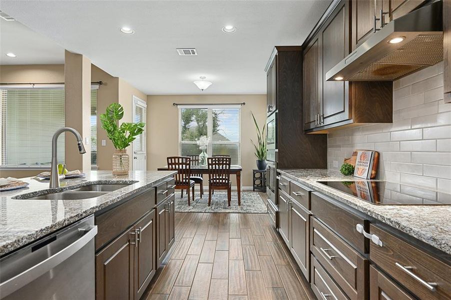 Take a peek at the breakfast area overlooking the backyard.