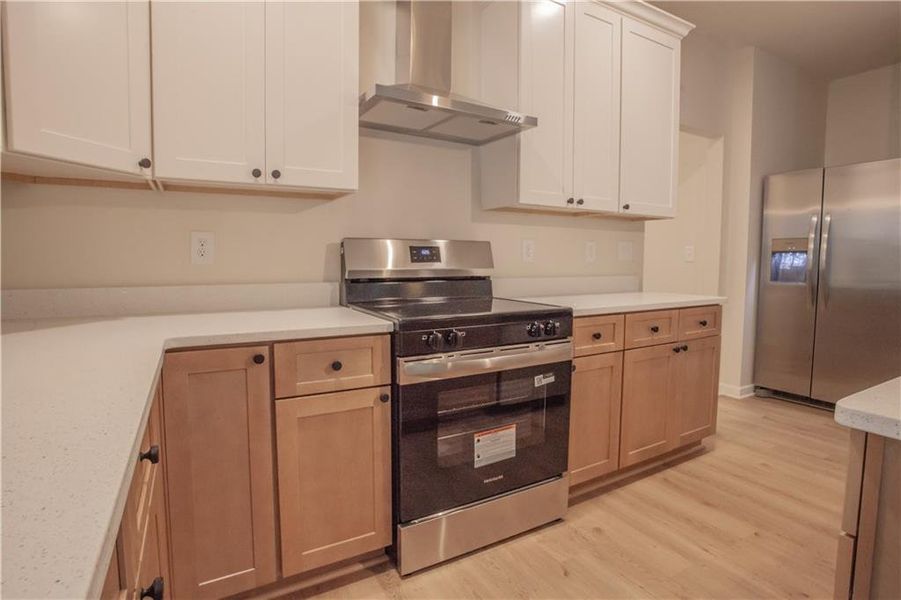 Furnished interior view inside a new home in , Carrollton (Image 4).