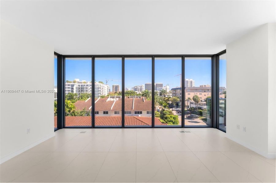 Image 31 of a home in Alana Bay Harbor Islands. Image 31 of a home in Alana Bay Harbor Islands.