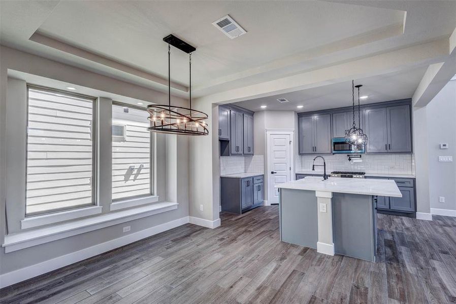 Furnished interior view inside a new home in , Irving (Image 7).