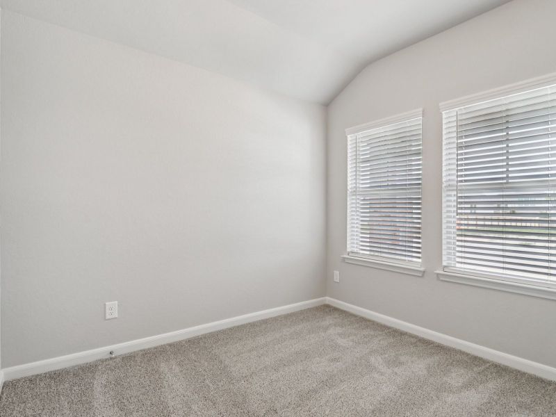 Spacious, unfurnished interior of a new home in Kallison Ranch, San Antonio (Image 30).